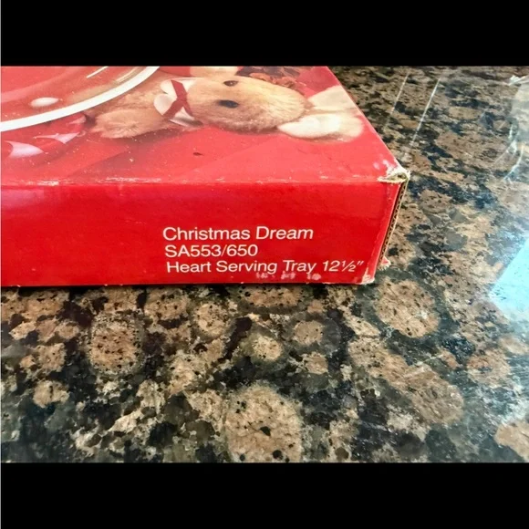 NIB Mikasa Crystal Heart-Shaped Glass Decorative Serving Tray. 12 1/2 wide - Picture 6 of 6